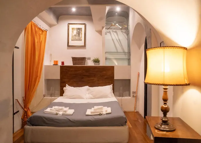 Domus Ciancaleoni - Colosseum - Rione Monti דירה רומא
